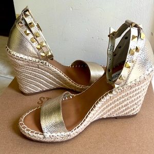 *BRAND NEW* Steve Madden McKenna Gold Leather Espadrilles